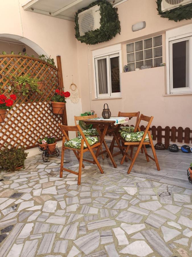 Kalamia'S Cozy Apartment Pyrgos Kallistis ภายนอก รูปภาพ