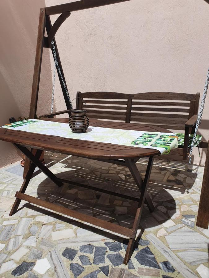 Kalamia'S Cozy Apartment Pyrgos Kallistis ภายนอก รูปภาพ